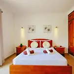 Villa Punta Cana - Com Piscina Aquecivel E Conforto Em Albufeira * Албуфейра